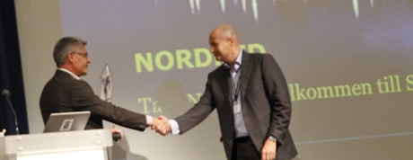Norge lämnar formellt över ordföreandesakpet inom Nordred-samarbetet till Sverige. Kjell Wahbeck och Knut Anders Moi.
